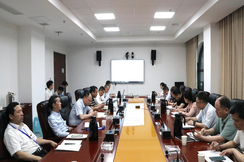 公司黨委專題學習研討習近平總書記關(guān)于本行業(yè)重要指示批示精神